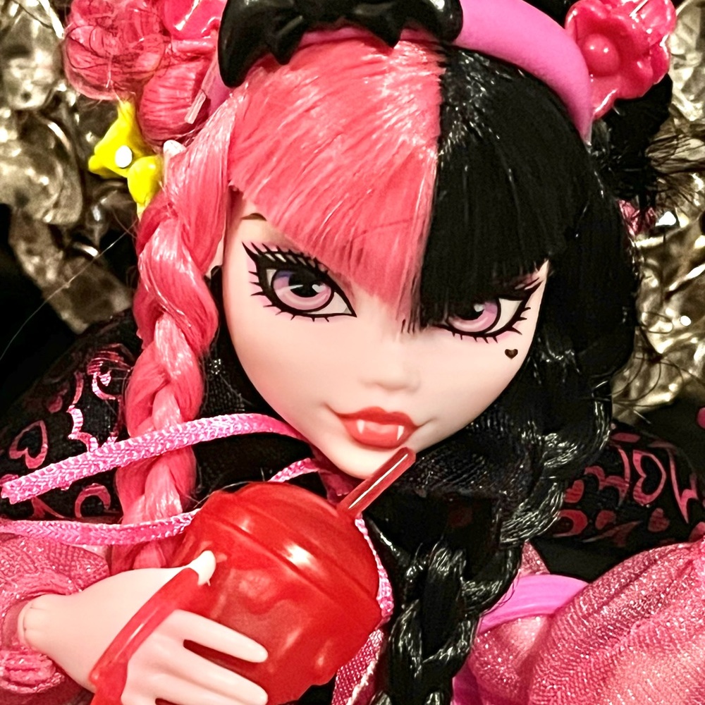 Meet your Posher, Rosekal